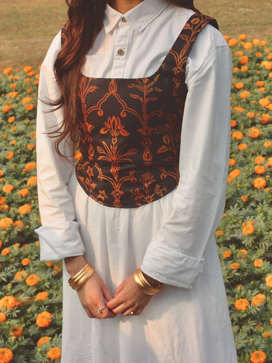 Premium Pashmina Koti & White Forak Set – Elegant 2-Piece Winter Outfit | Yahyas