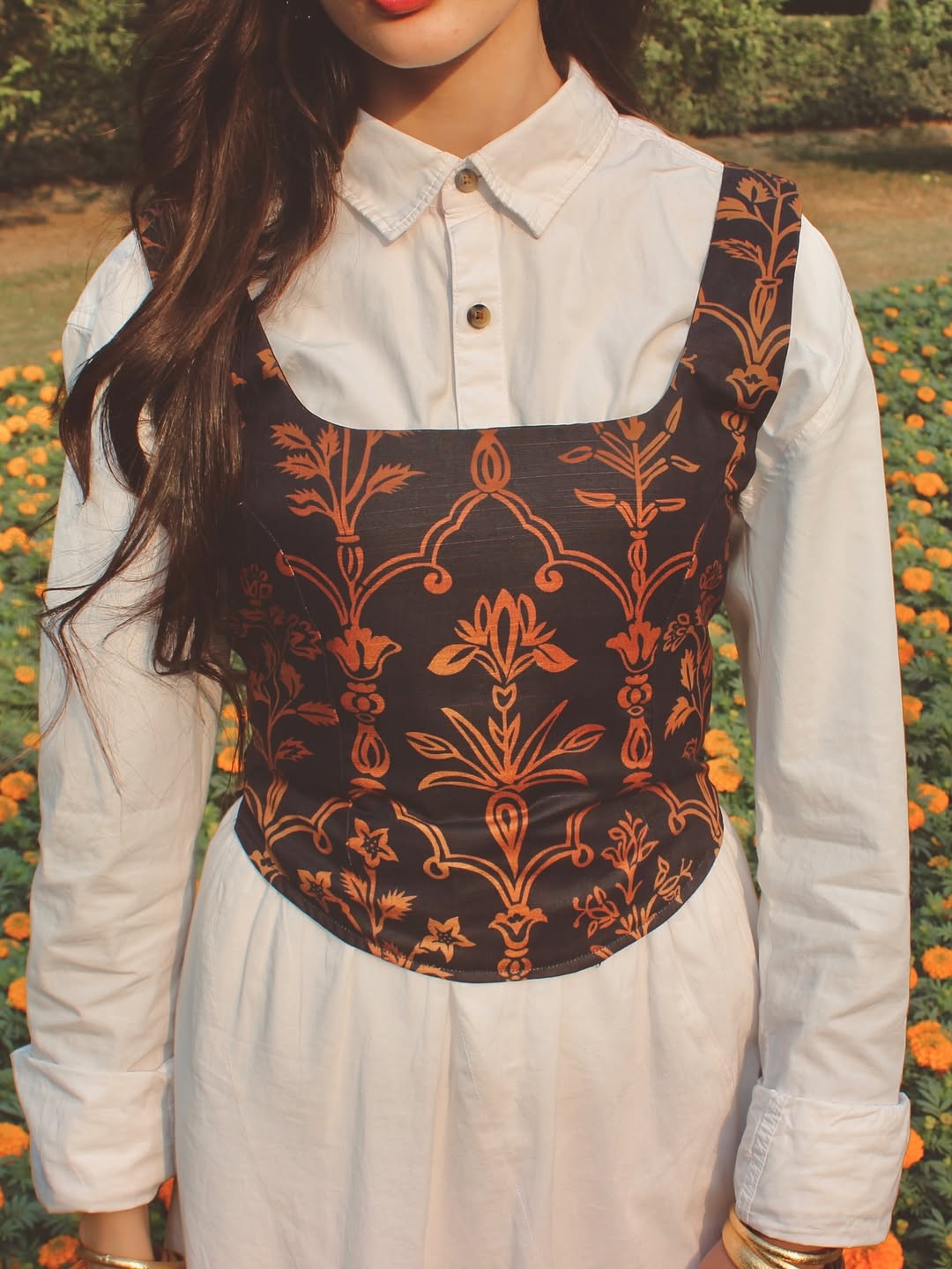 Premium Pashmina Koti & White Forak Set – Elegant 2-Piece Winter Outfit | Yahyas