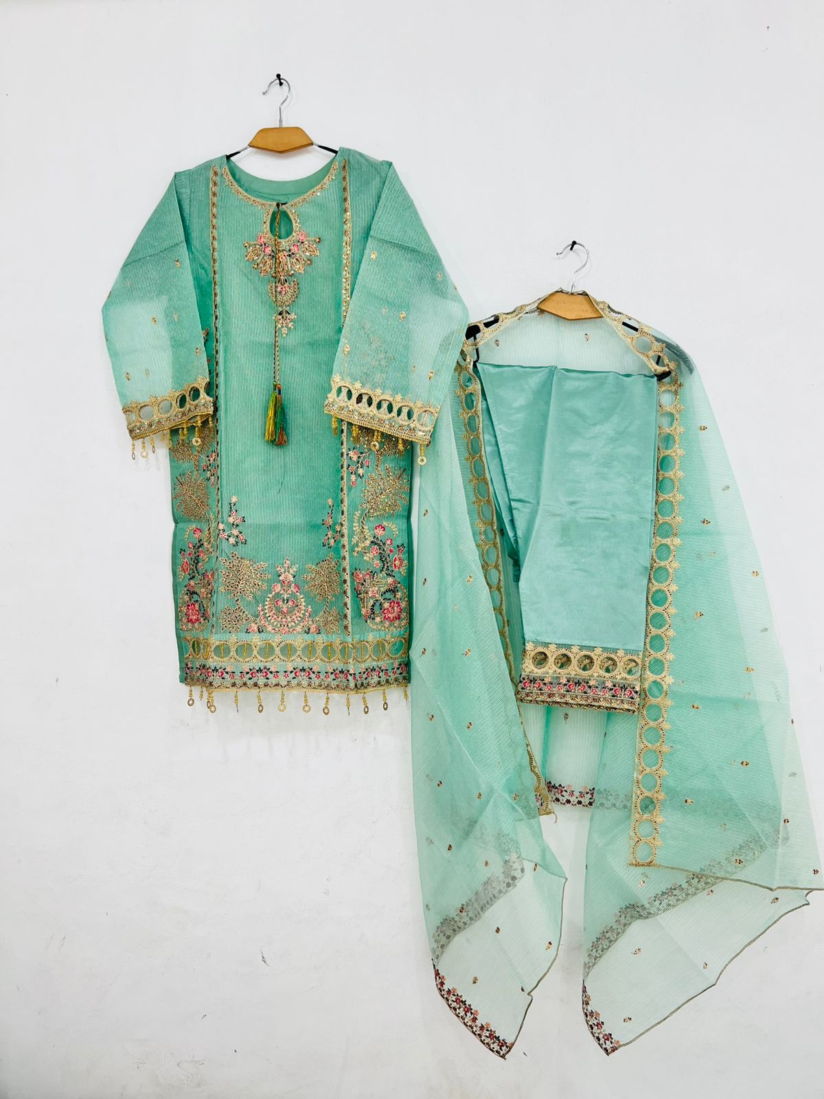 yahyas E1 MODEL
