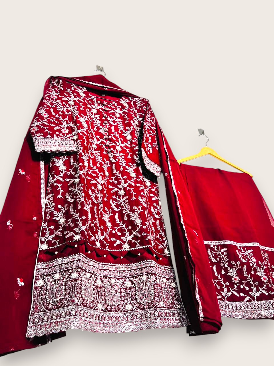 YAHYAS Premium 3 Piece Chiffon Suit – Stitched Medium | Elegant Wears