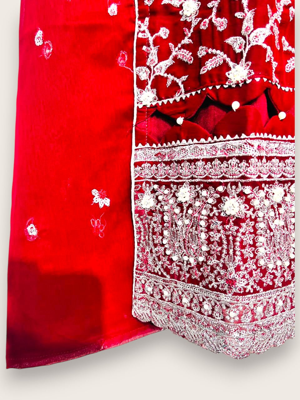 YAHYAS Premium 3 Piece Chiffon Suit – Stitched Medium | Elegant Wears