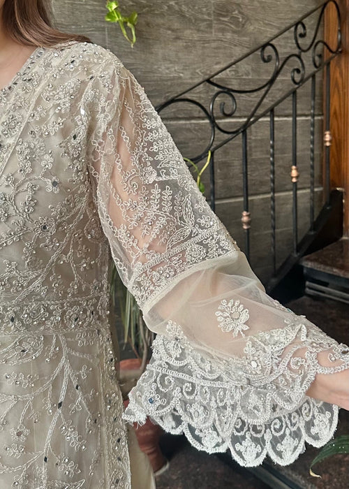 White Embroidered Formal Dress for Women – Luxury Pakistani Party Wear | Premium Wedding Guest Outfit